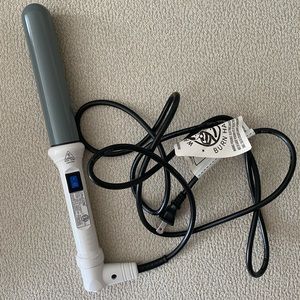 Curling wand from Nume